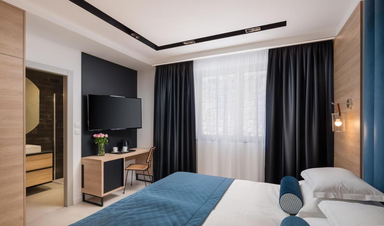 Luxury Rooms Unicus I, Ii, IV スプリト エクステリア 写真