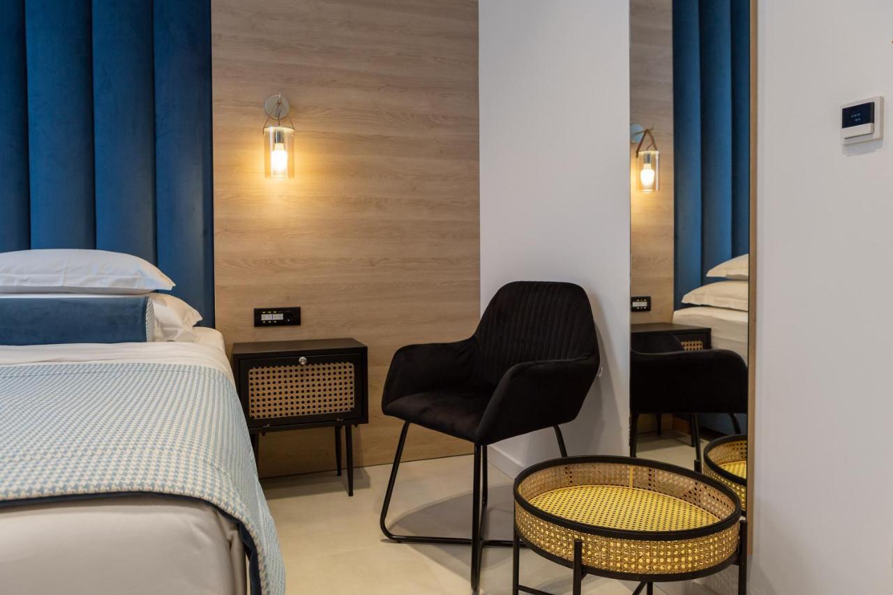 Luxury Rooms Unicus I, Ii, IV スプリト エクステリア 写真