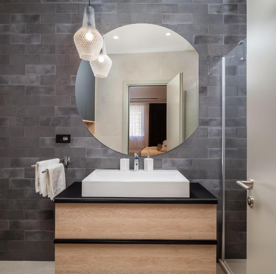 Luxury Rooms Unicus I, Ii, IV スプリト エクステリア 写真