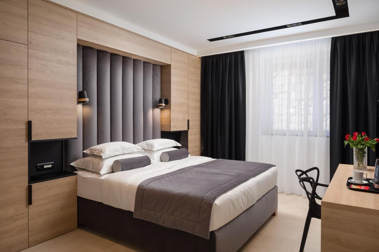 Luxury Rooms Unicus I, Ii, IV スプリト エクステリア 写真