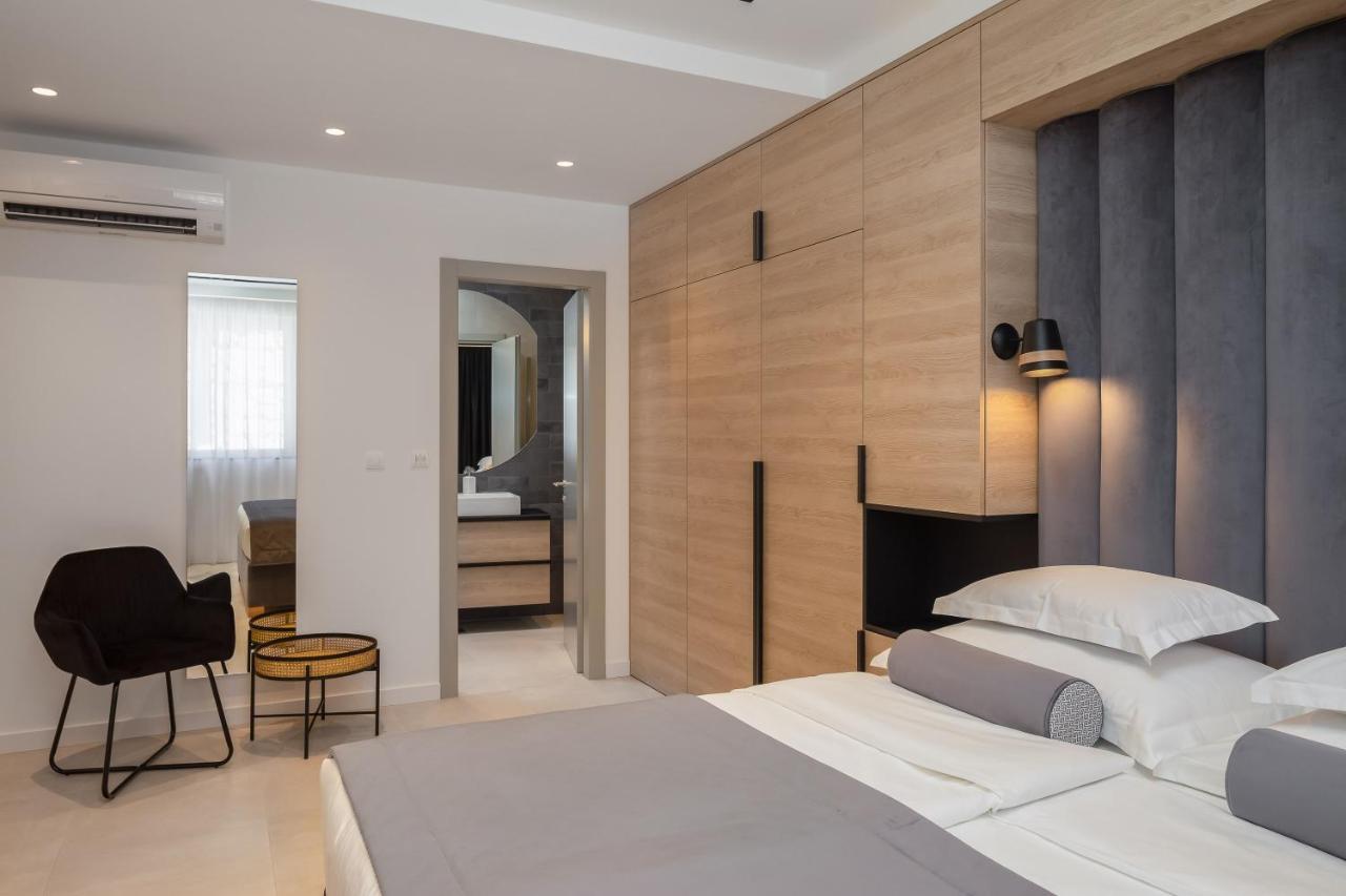 Luxury Rooms Unicus I, Ii, IV スプリト エクステリア 写真