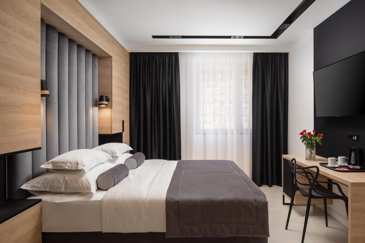 Luxury Rooms Unicus I, Ii, IV スプリト エクステリア 写真